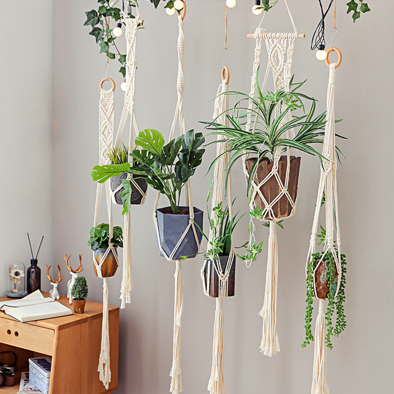 Macramé Plant Hanger · 4748 3