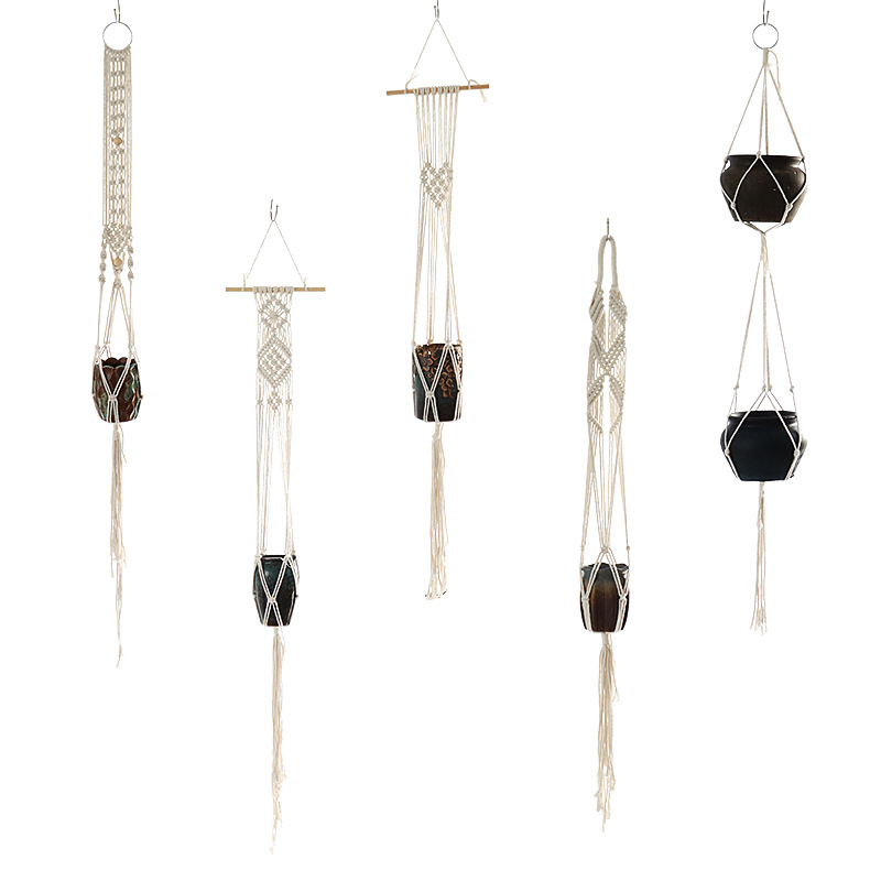Macramé Plant Hanger · 4748 4