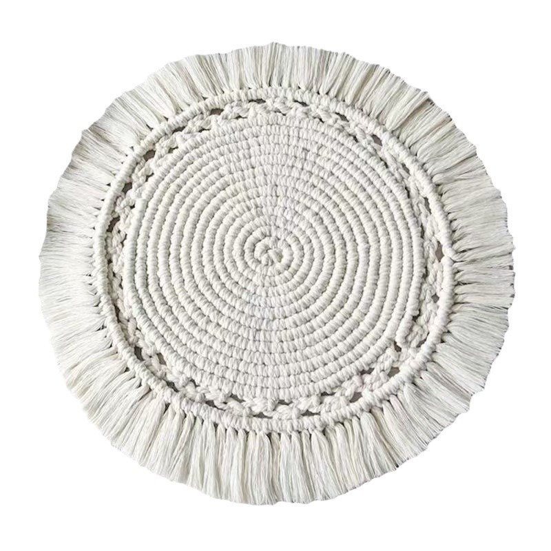 Round Macramé Tassel Placemat 2